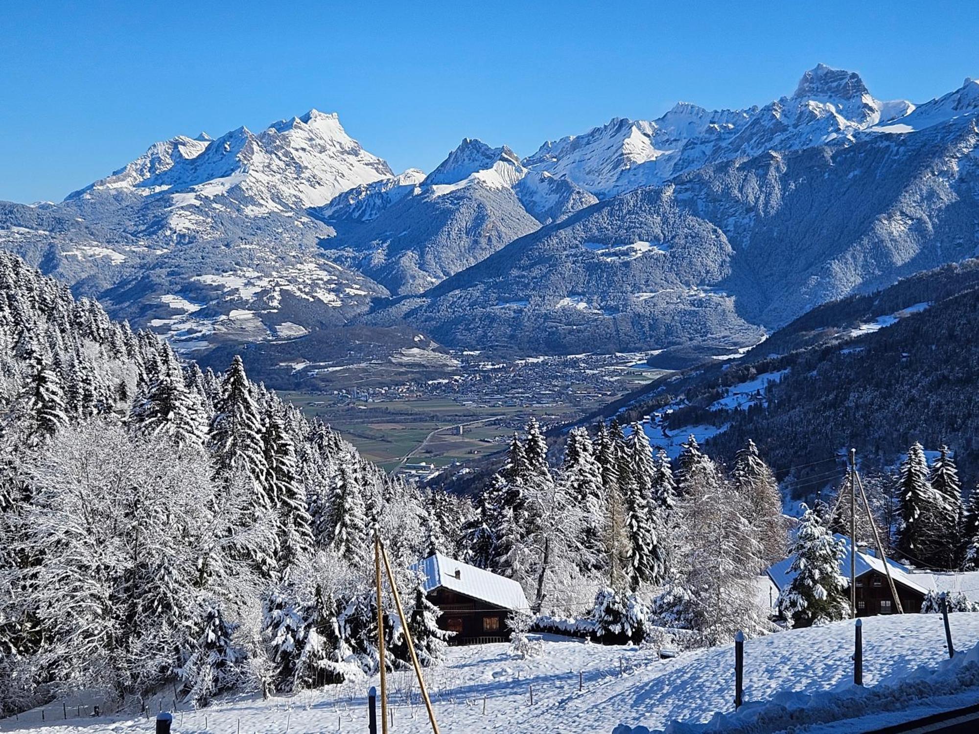 Sweet & Cosy Chalet In The Heart Of The Swiss Alps Troistorrents Eksteriør bilde